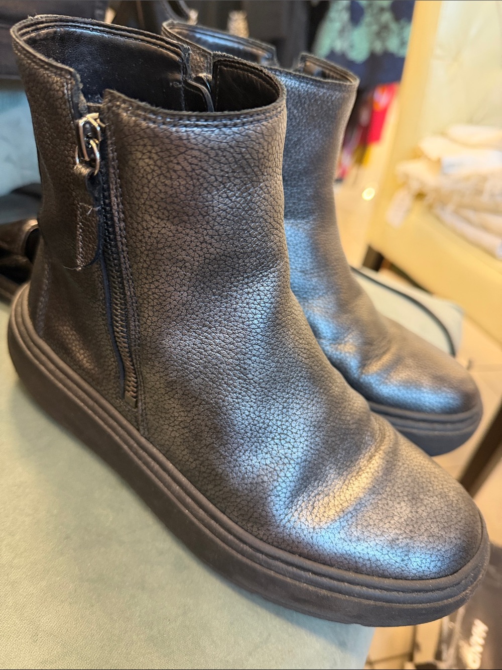 Gabor dark silver and Black Leather Side-Zip Ankle Boots size 38